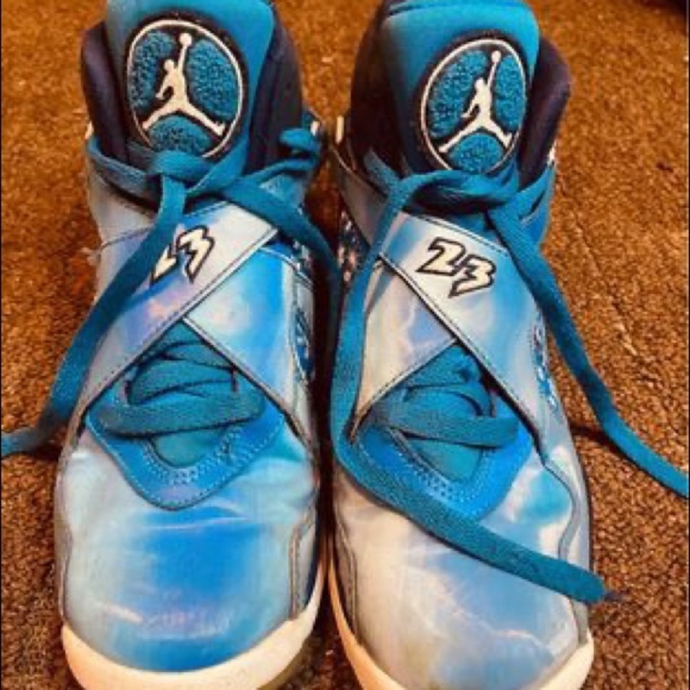 Jordan retro 8 snowflake